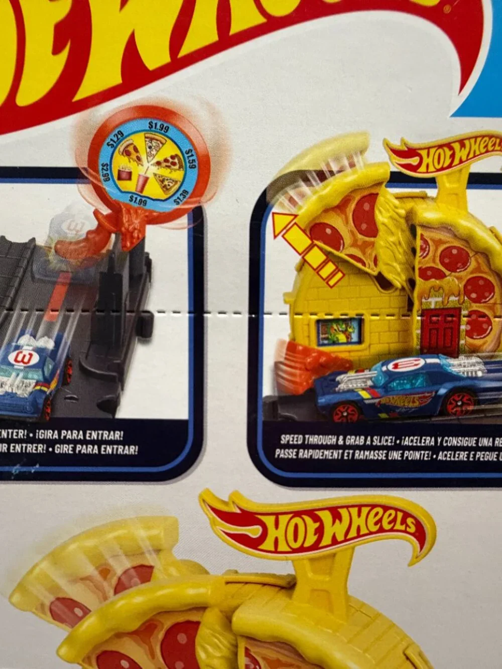 Hot Wheels City Speedy Pizza Pick-Up Track Set